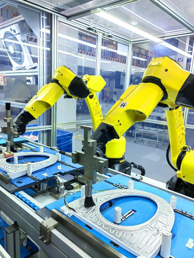 林友色榮獲“福建省優(yōu)秀企業(yè)家”稱號，引領(lǐng)九牧深耕智能機(jī)器人研發(fā)